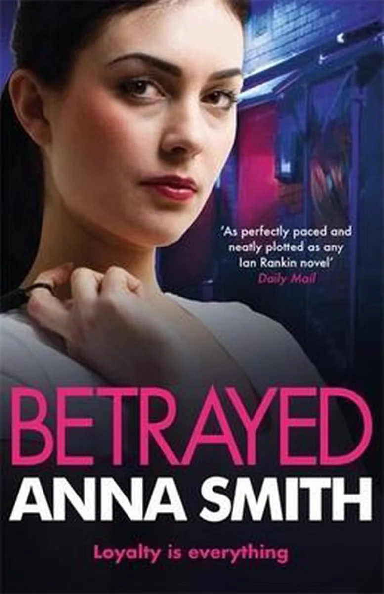 Betrayed von Quercus – Buchfoto