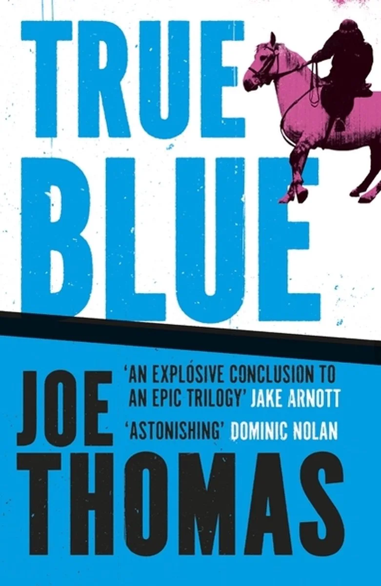 True Blue van Quercus – boekfoto