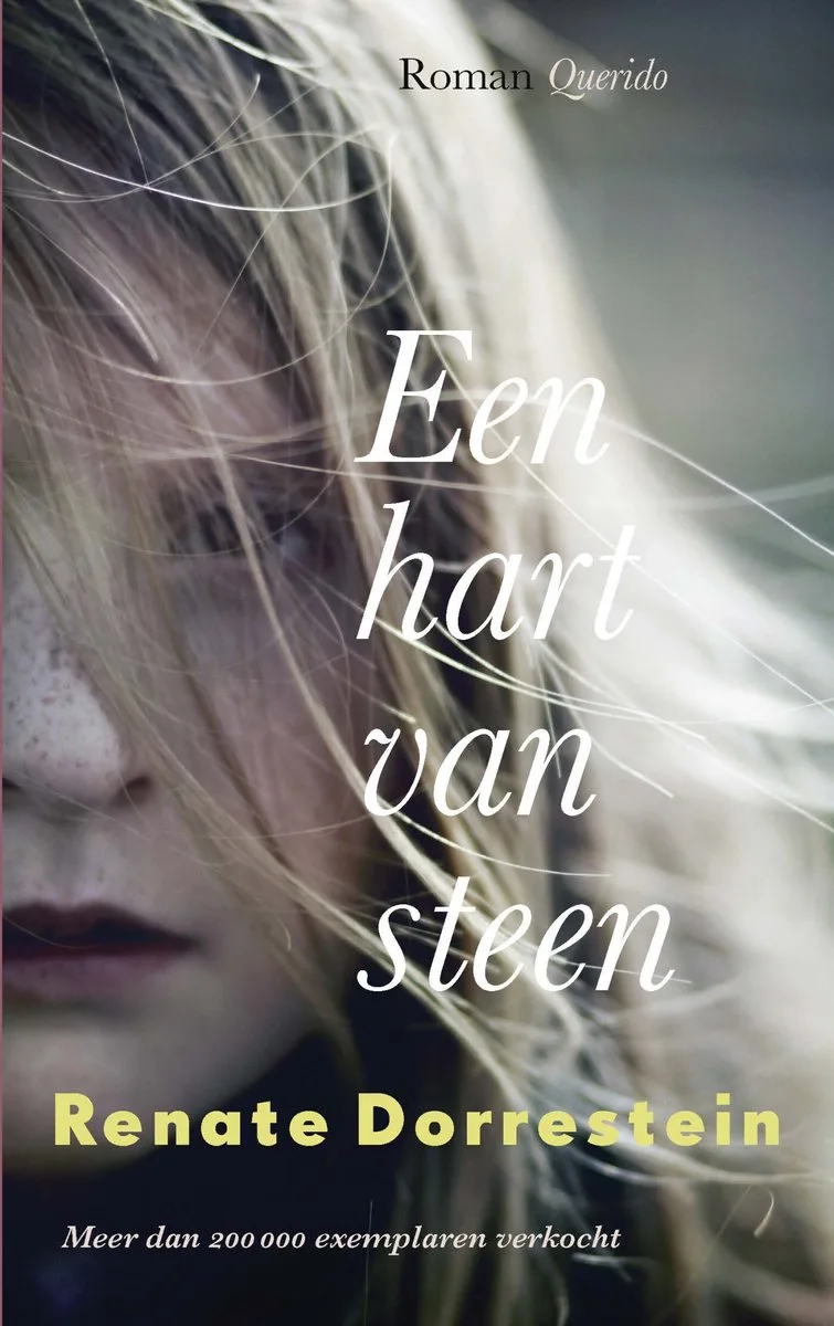 Een hart van steen fra Querido – billede af bogen