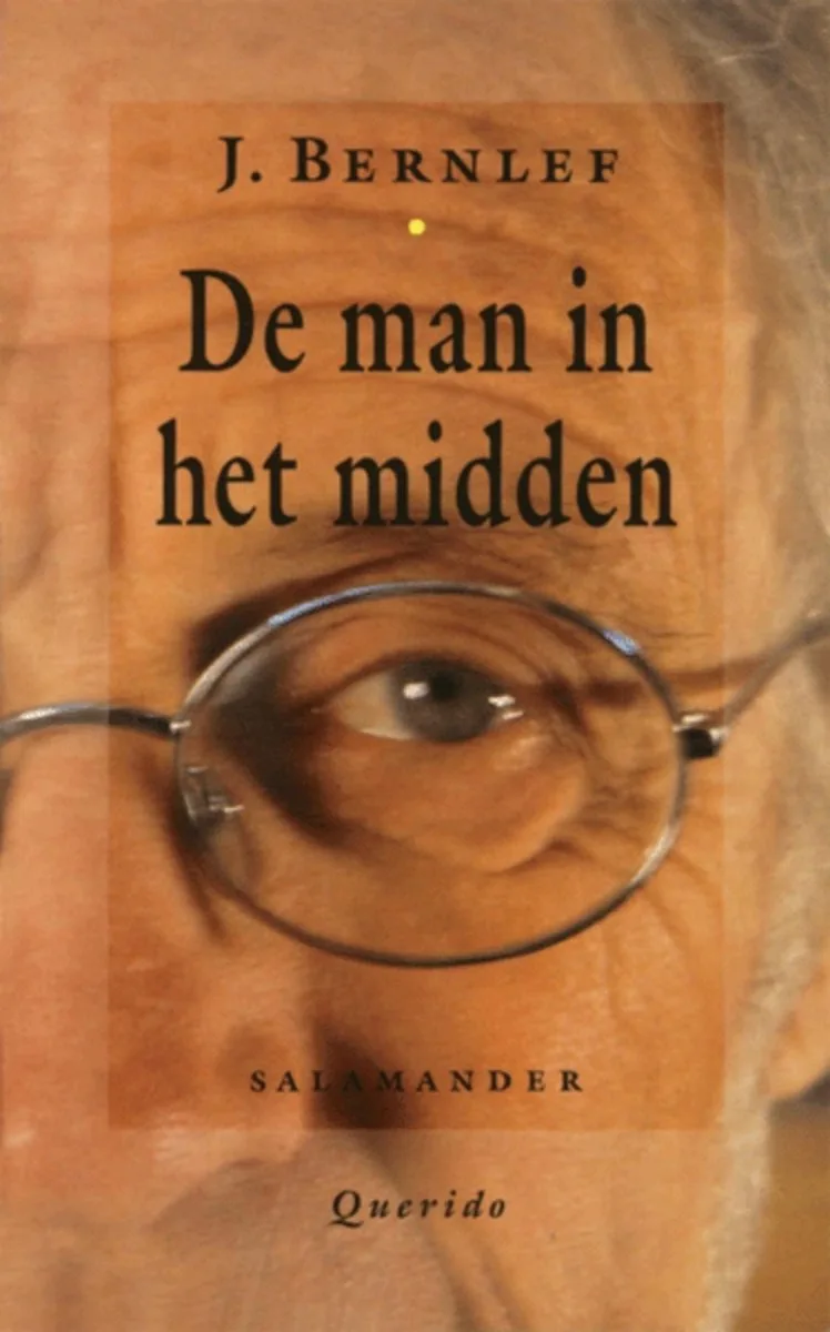 Man in het midden von Querido – Buchfoto