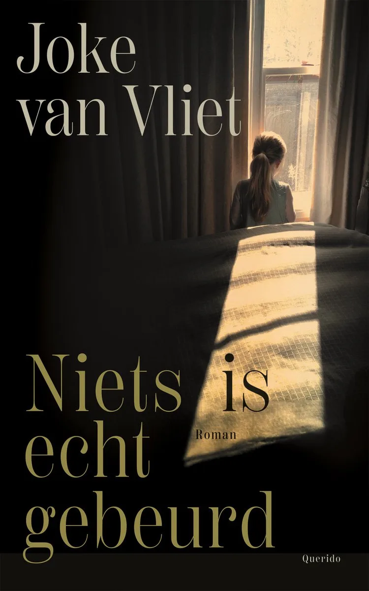 Niets is echt gebeurd von Querido – Buchfoto