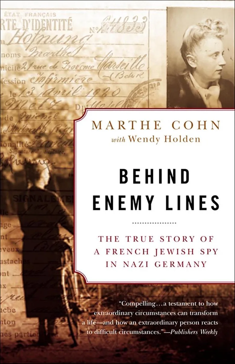 Behind Enemy Lines de Random House – photo du livre