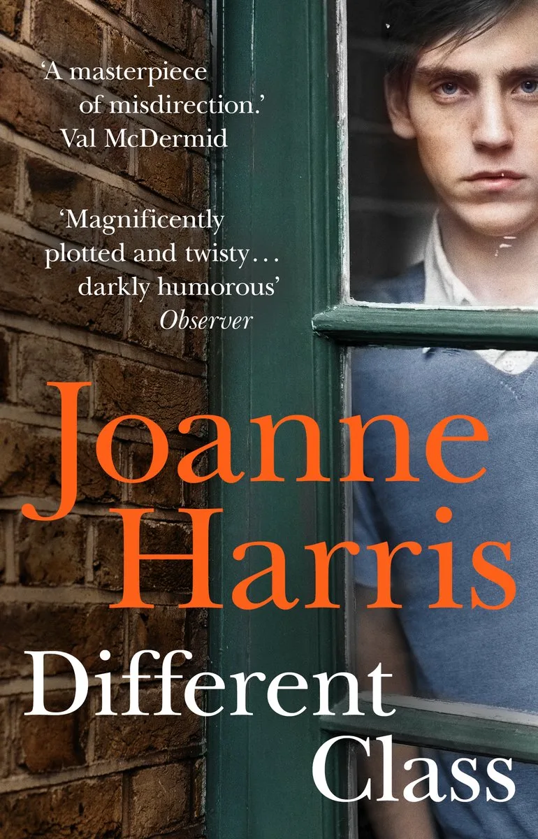 Different Class van Random House – boekfoto