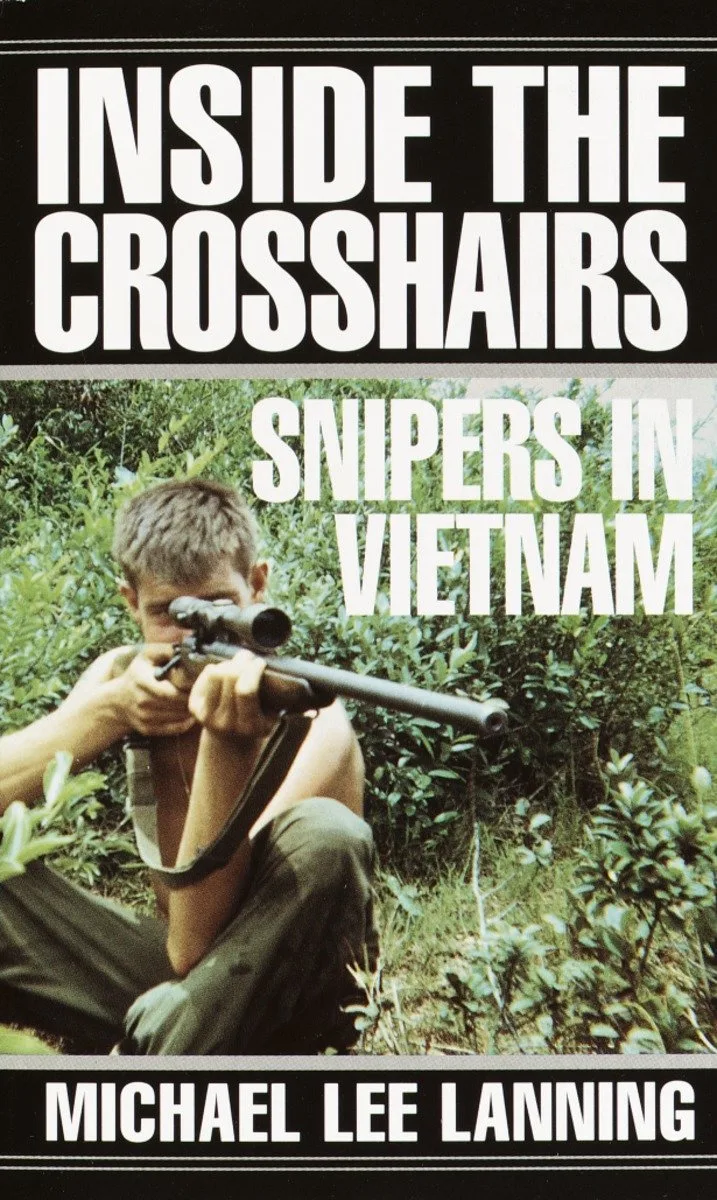 Inside the Crosshairs fra Random House – billede af bogen