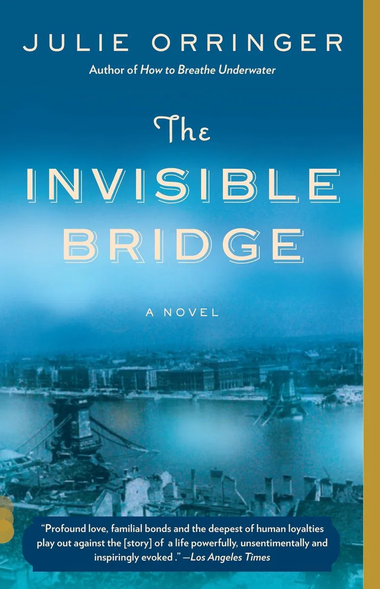 Invisible Bridge van Random House – boekfoto