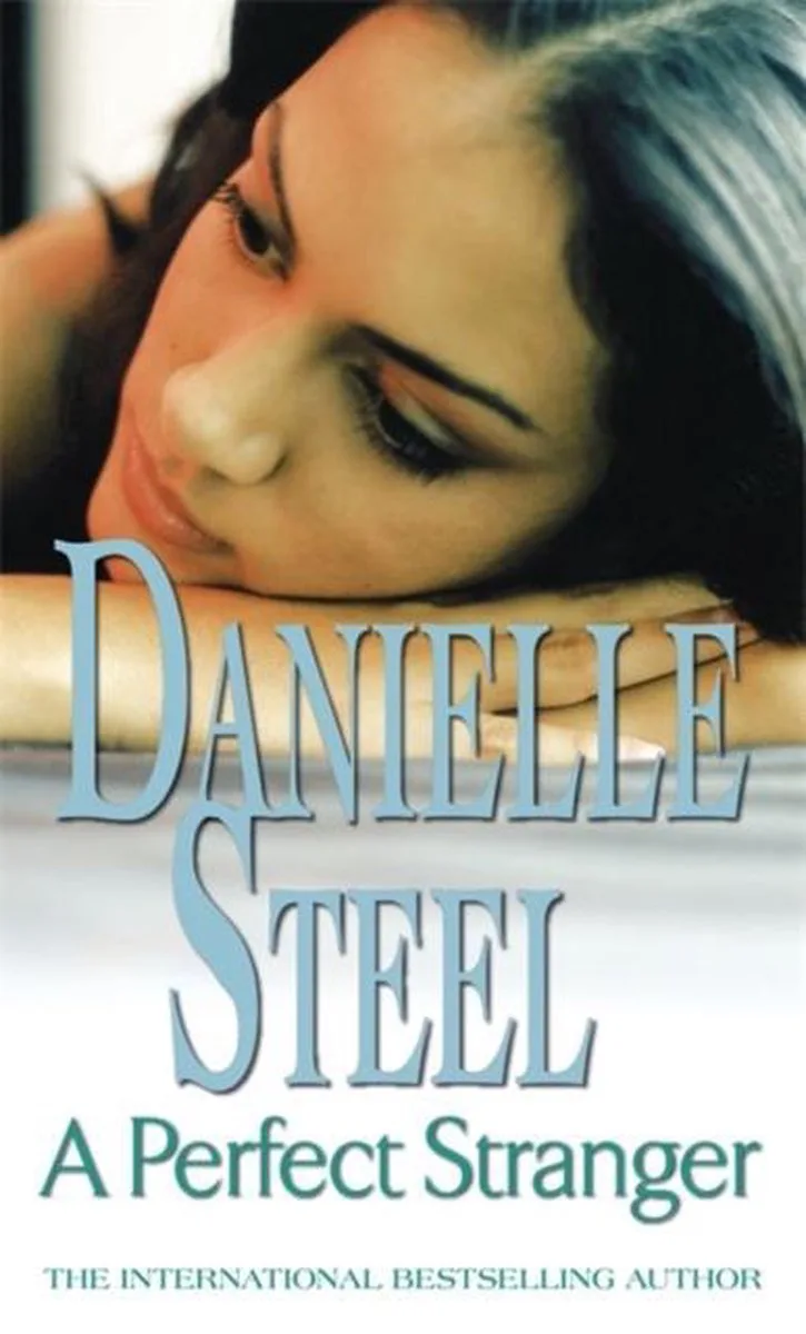 Perfect Stranger von Random House – Buchfoto