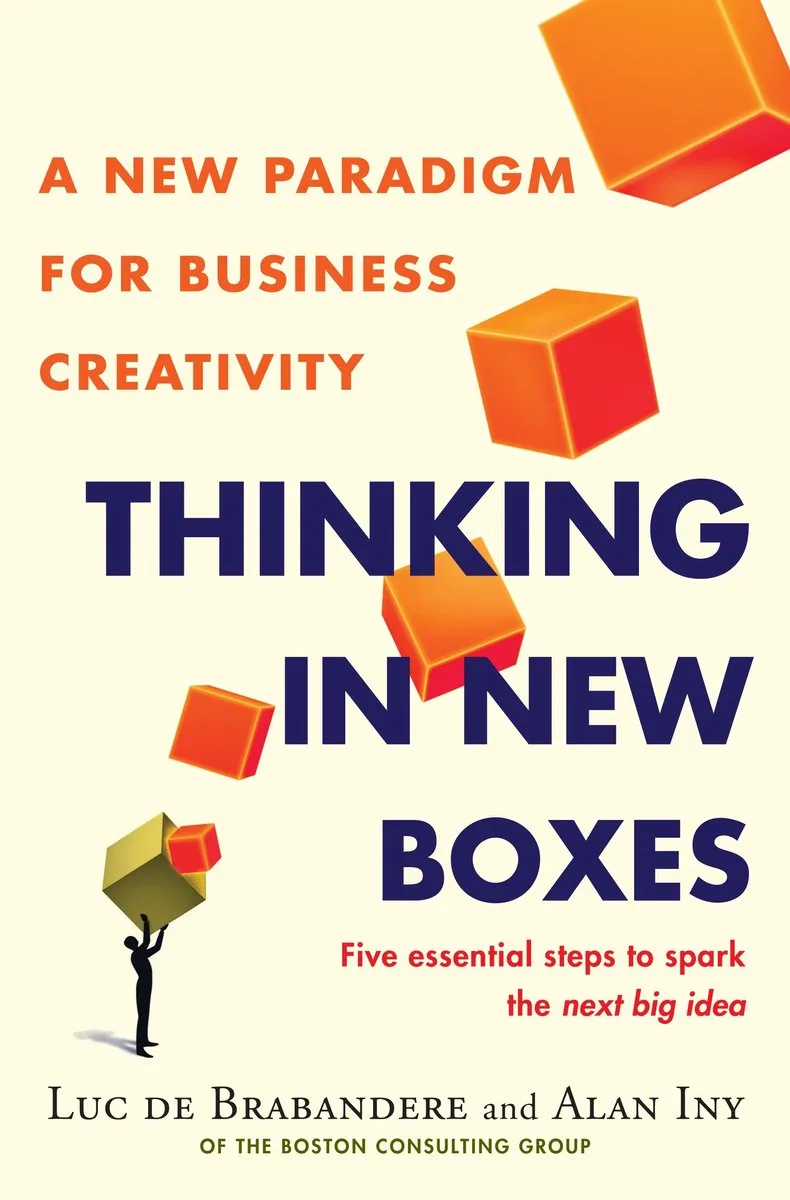 Thinking in New Boxes van Random House – boekfoto