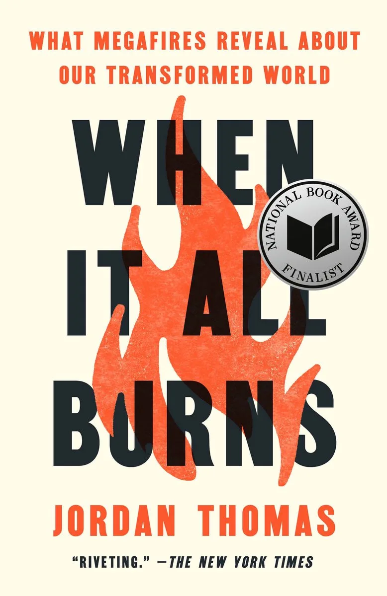 When It All Burns von Riverhead Books – Buchfoto