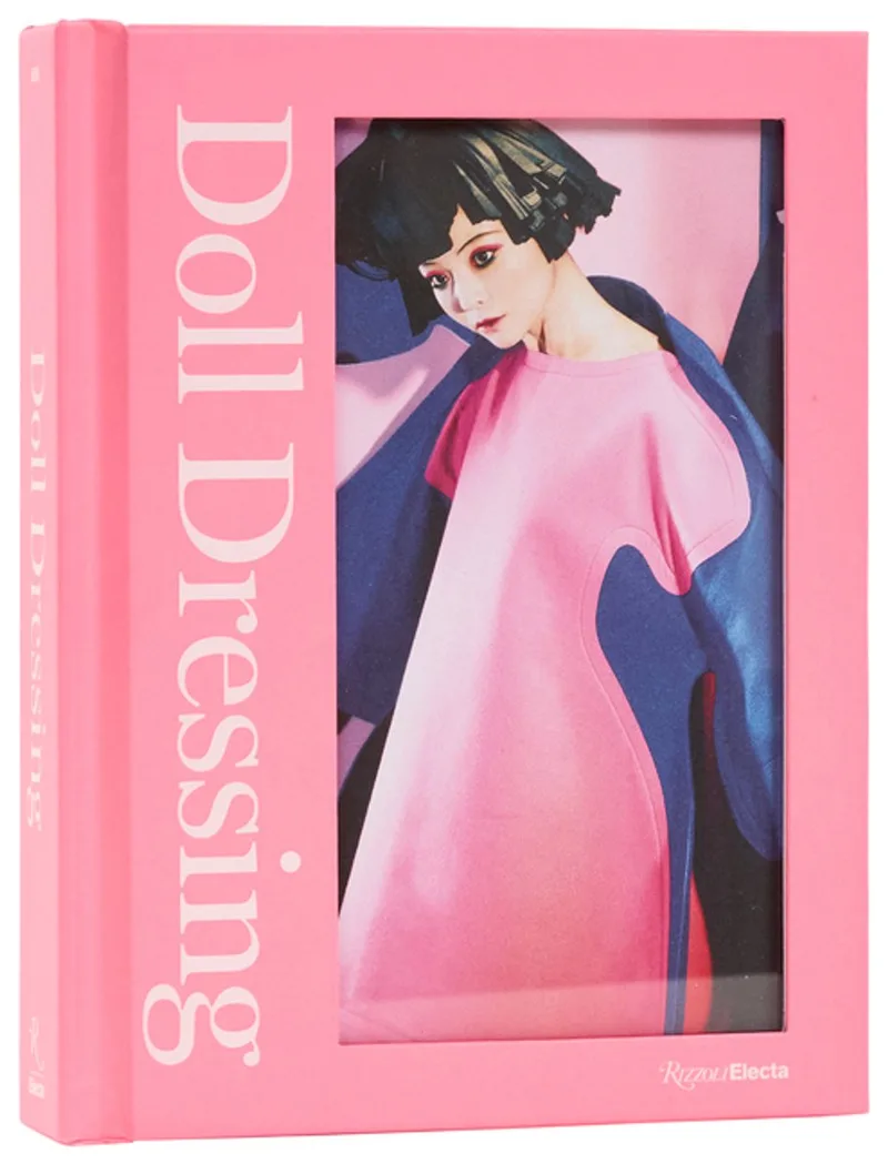 Doll Dressing von Rizzoli – Buchfoto