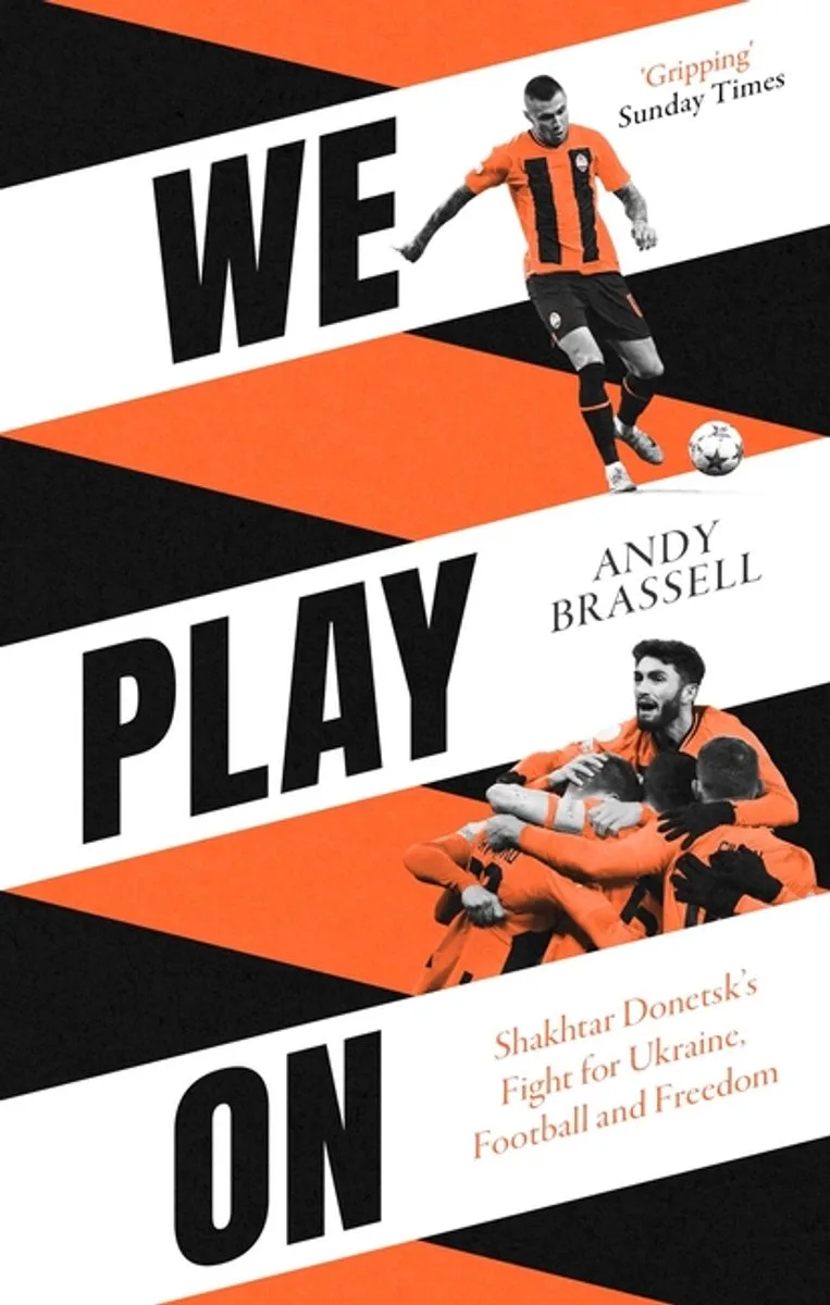 We Play On von Robinson – Buchfoto
