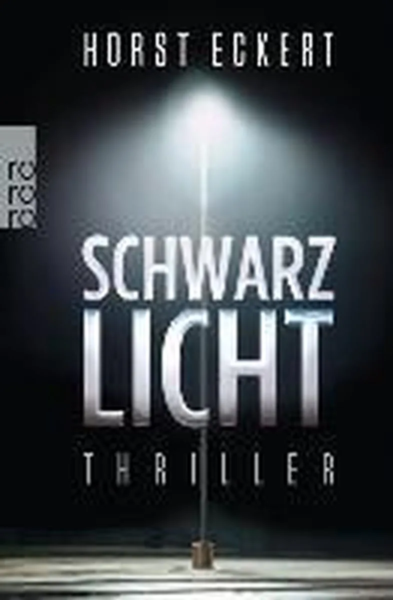 Schwarzlicht von Rowohlt – Buchfoto