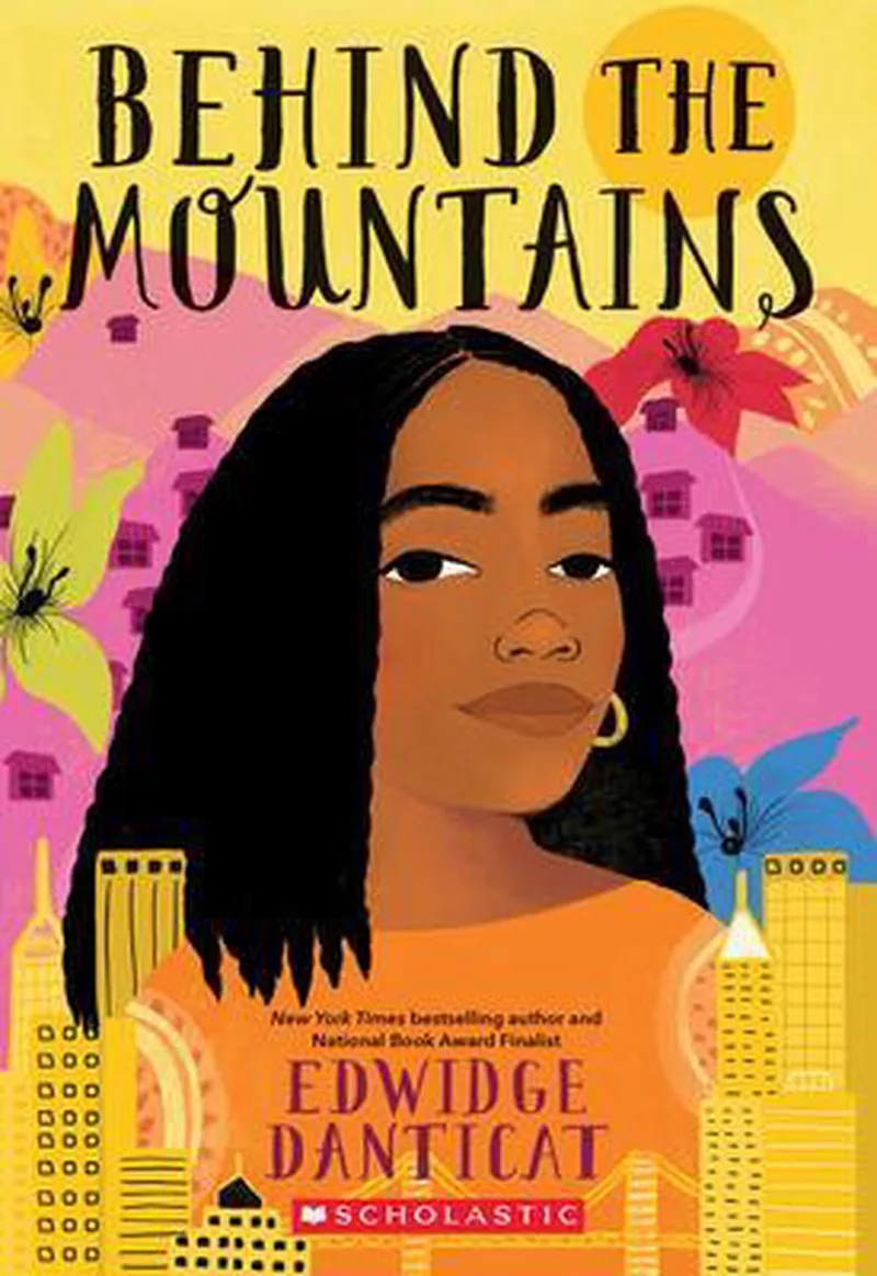 Behind the Mountains von Scholastic – Buchfoto