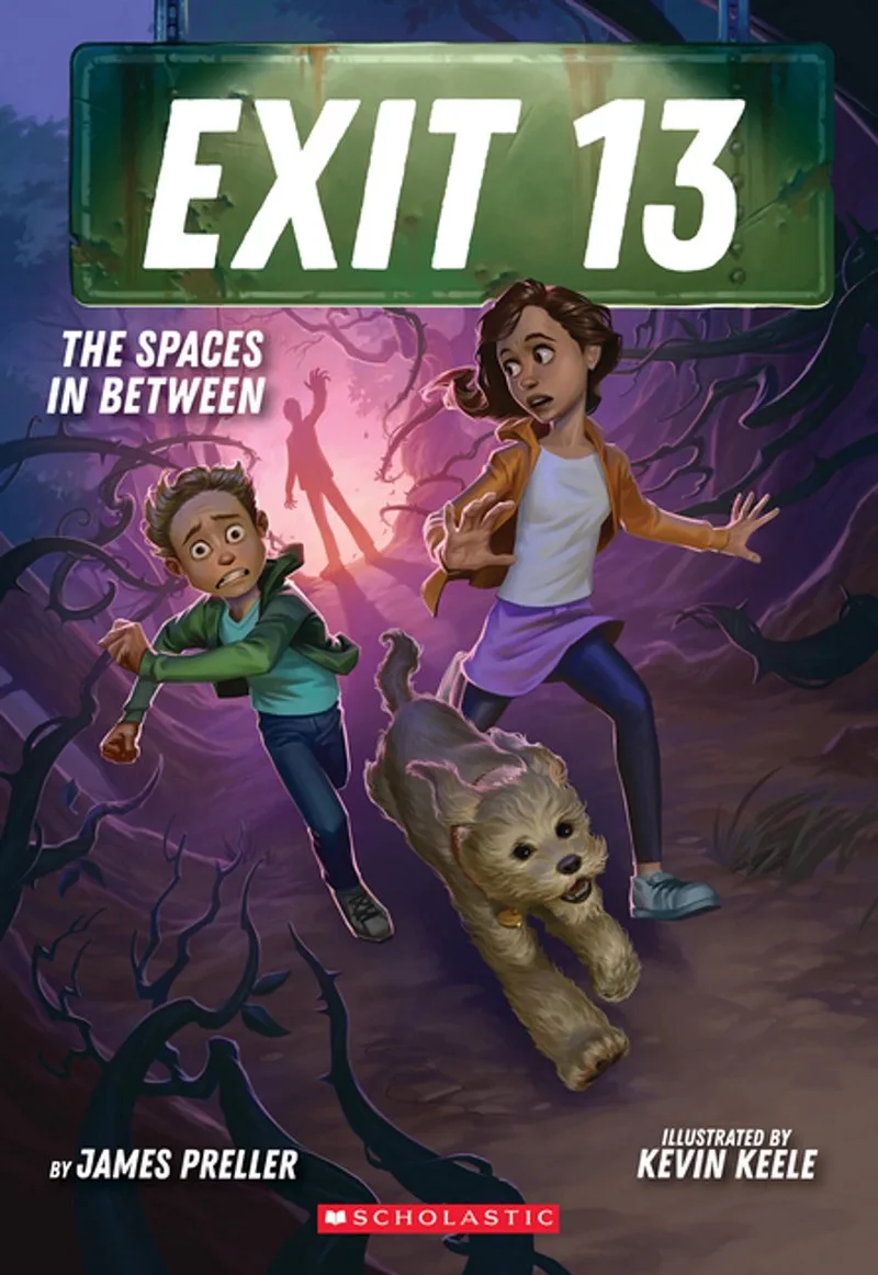 The Spaces in Between (Exit 13, Book 2) von Scholastic – Buchfoto