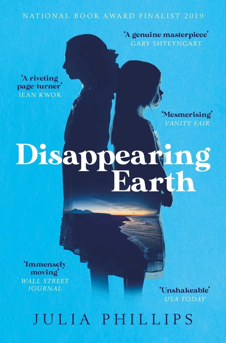 Disappearing Earth de Scribner – photo du livre