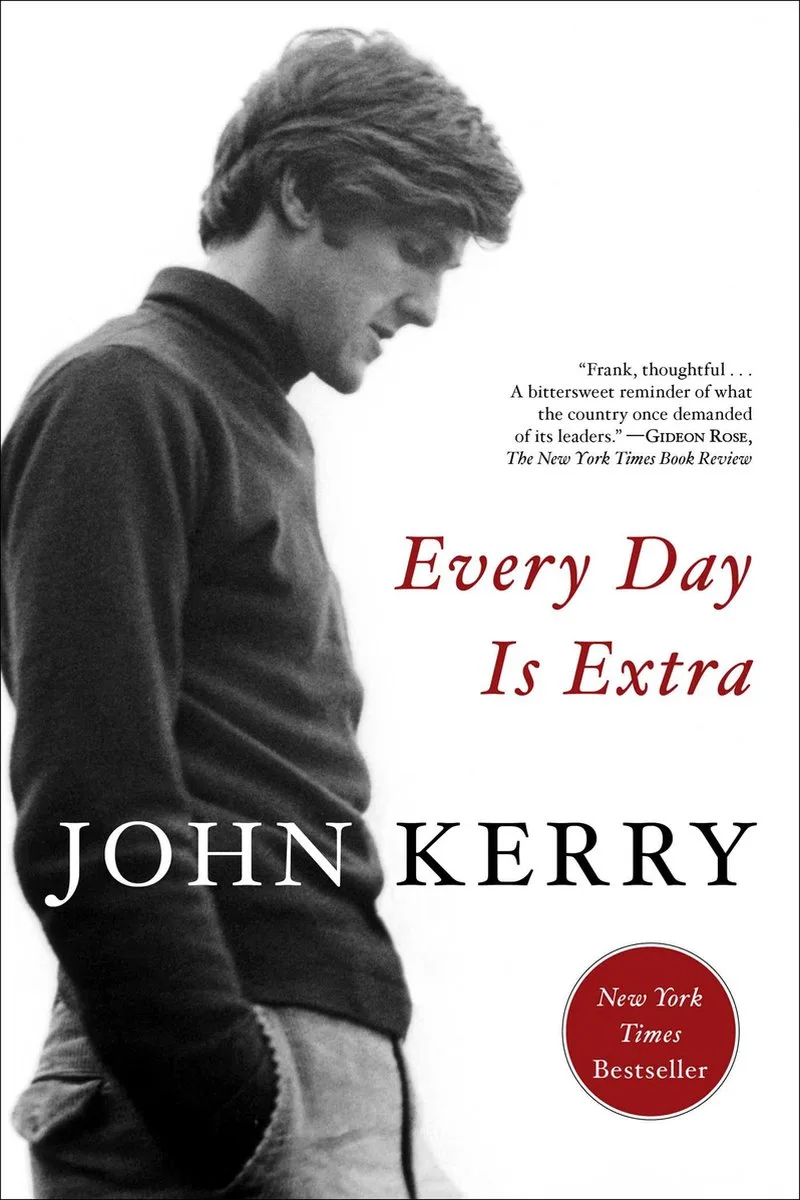 Every Day Is Extra von Simon & Schuster – Buchfoto