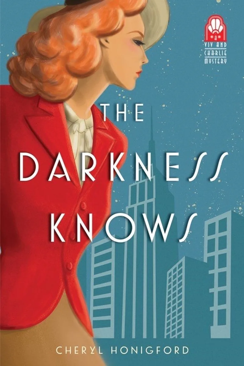 Darkness Knows by Sourcebooks – book photo
