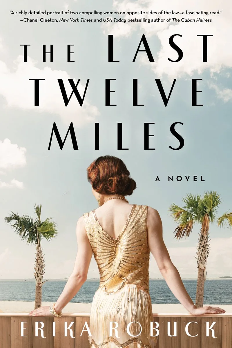 Last Twelve Miles von Sourcebooks – Buchfoto