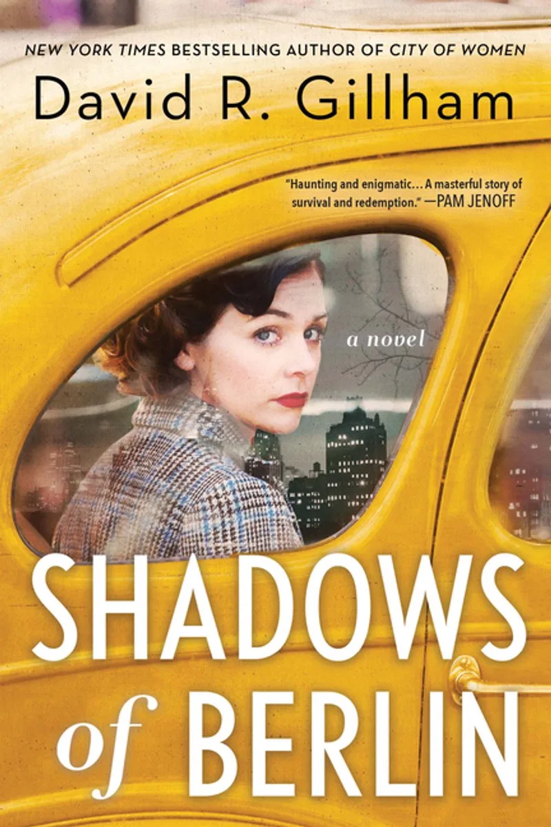 Shadows of Berlin von Sourcebooks – Buchfoto