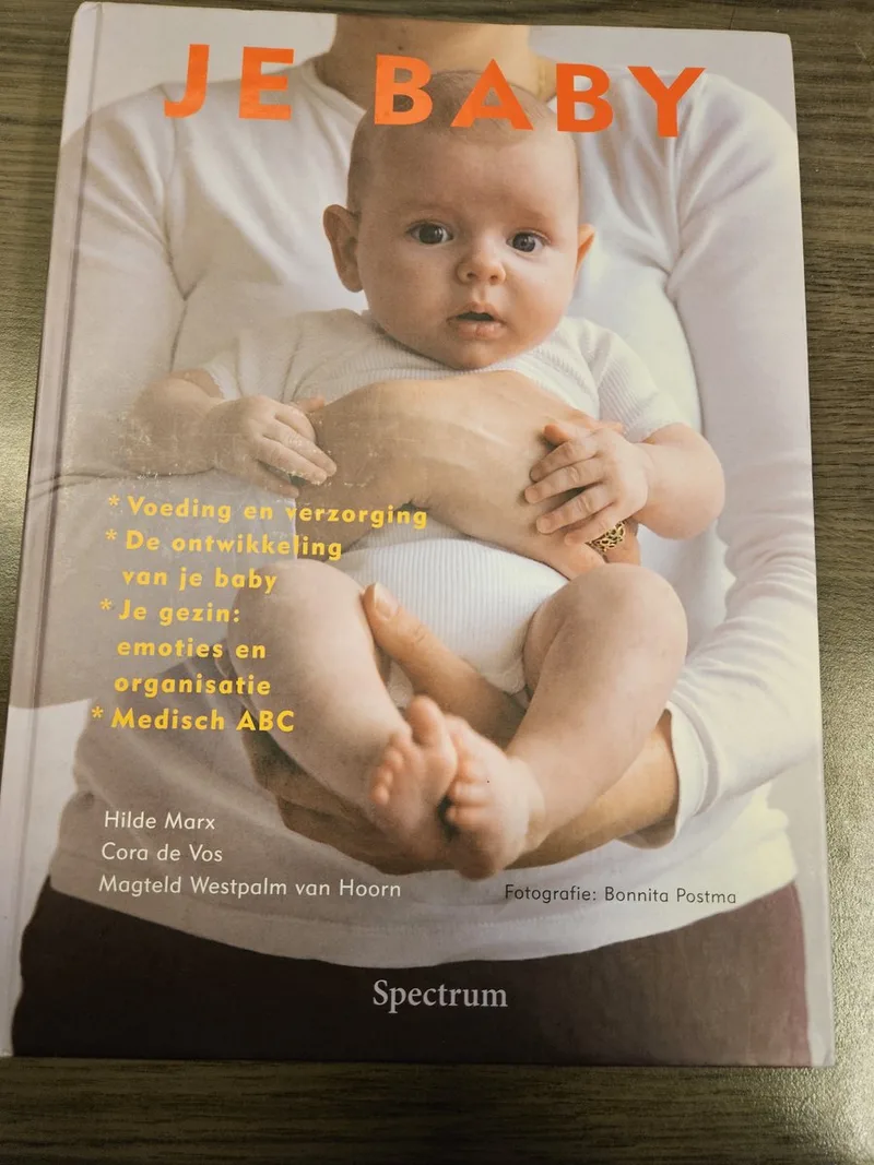 Je Baby van Spectrum – boekfoto