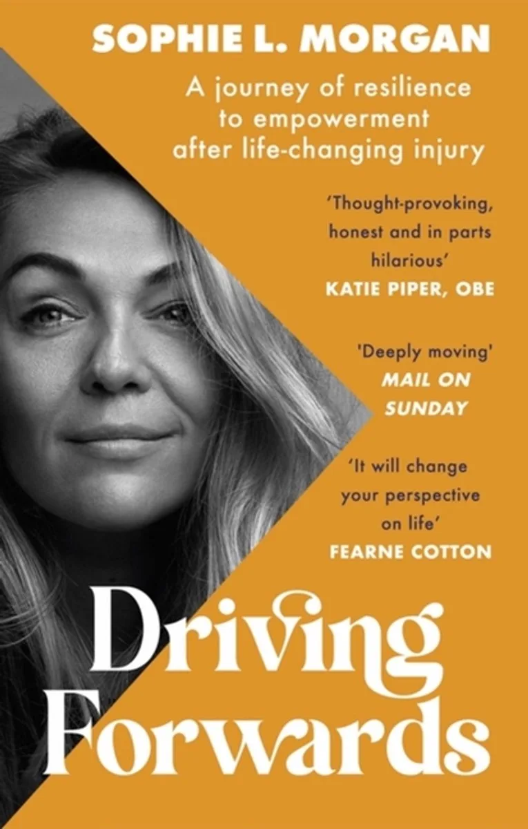 Driving Forwards von Sphere – Buchfoto
