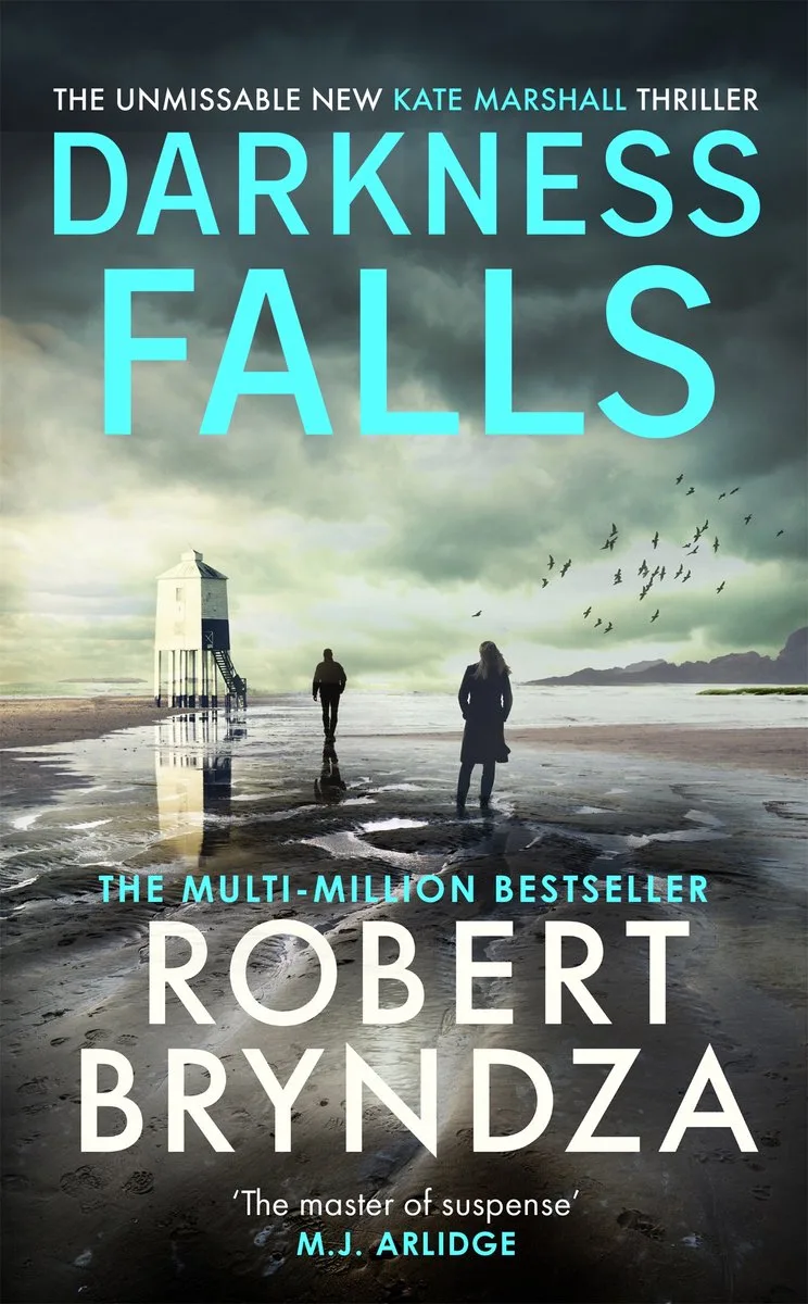 Kate Marshall- Darkness Falls von Sphere – Buchfoto