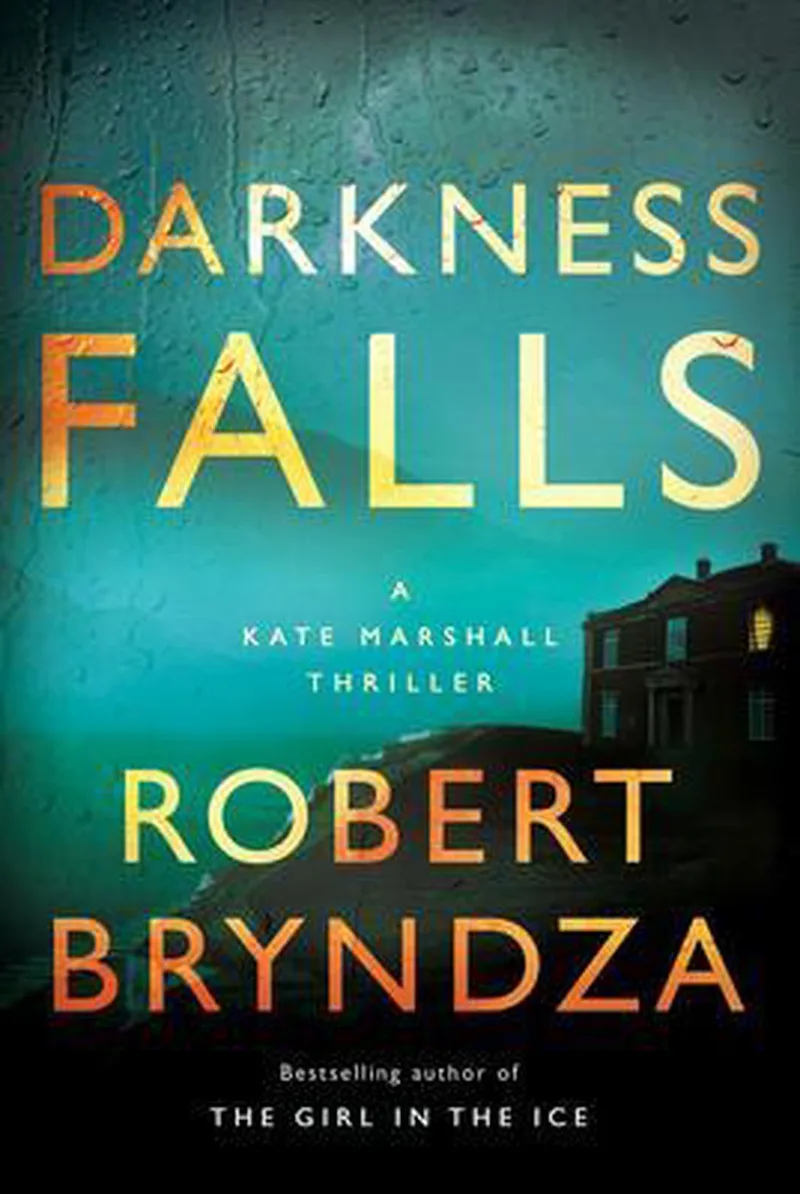 Kate Marshall- Darkness Falls fra Sphere – billede af bogen