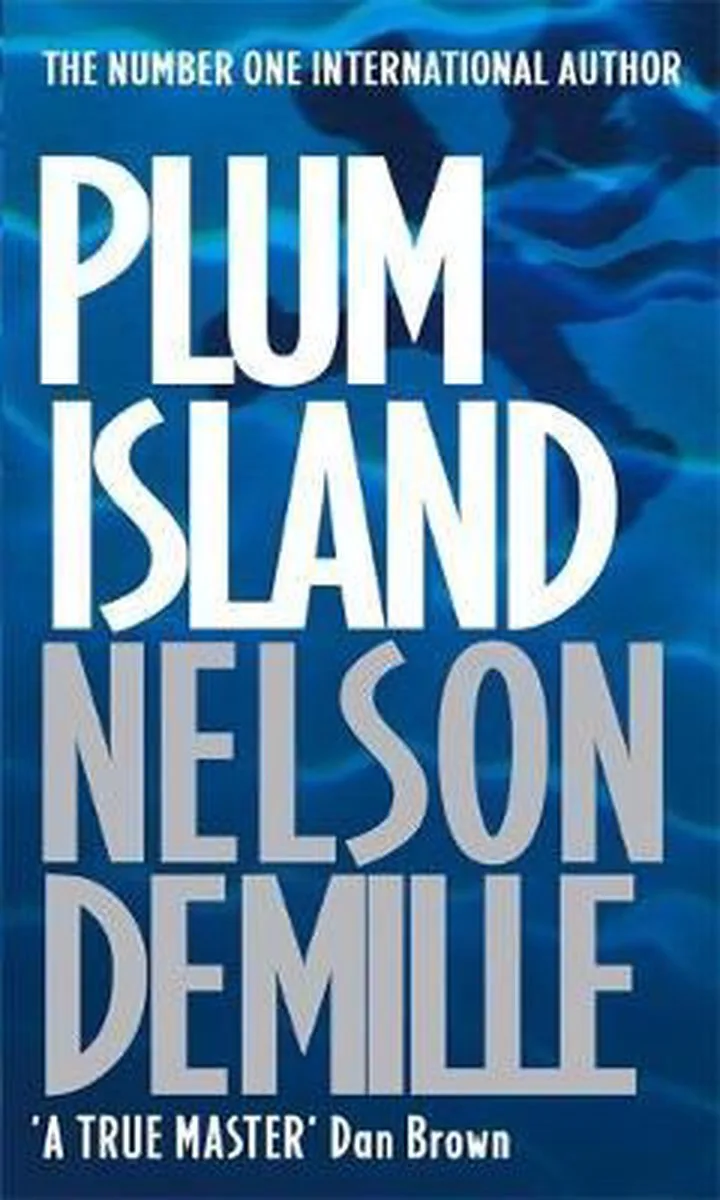 Plum Island von Sphere – Buchfoto