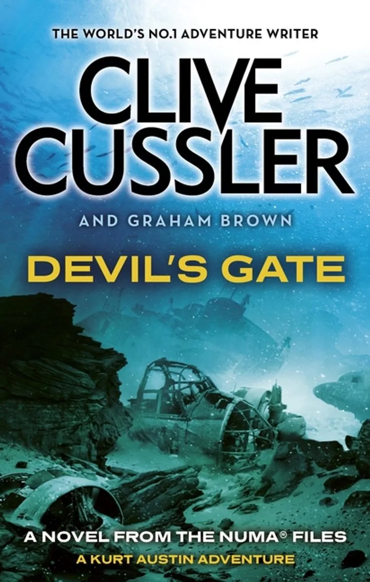The NUMA Files- Devil's Gate van Sphere – boekfoto