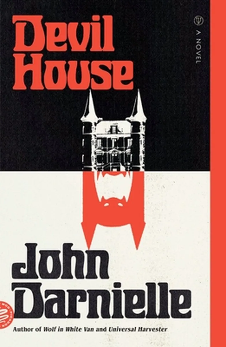 Devil House von St. Martin's Press – Buchfoto