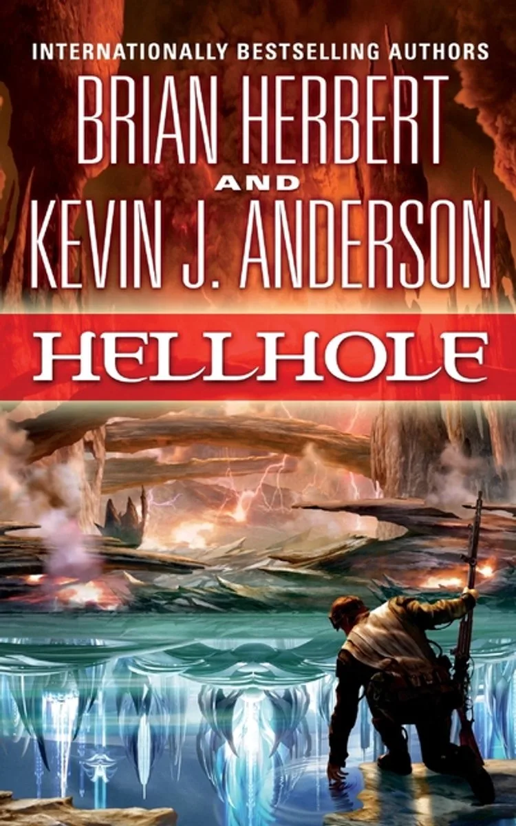 Hellhole Trilogy- Hellhole von St. Martin's Press – Buchfoto
