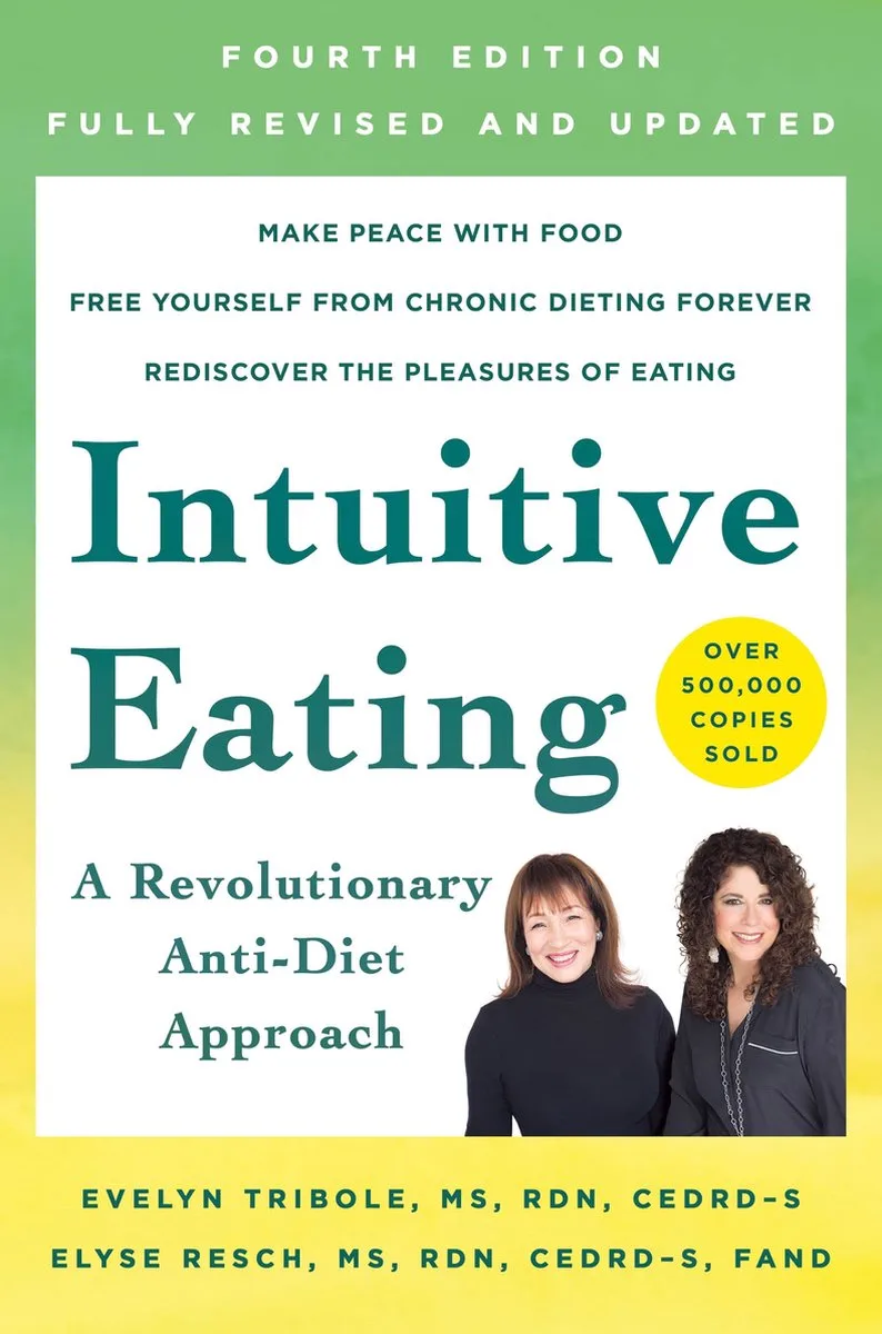 Intuitive Eating 4th von St. Martin's Press – Buchfoto