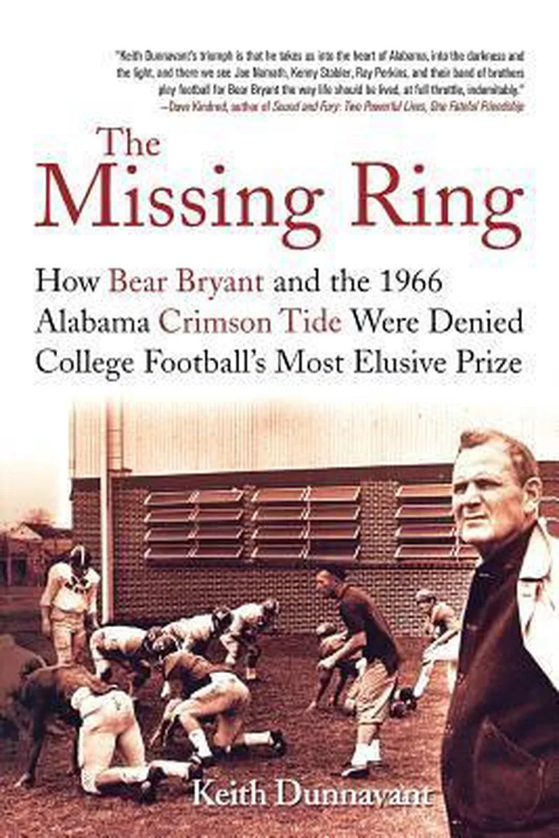 The Missing Ring fra St. Martin's Press – billede af bogen