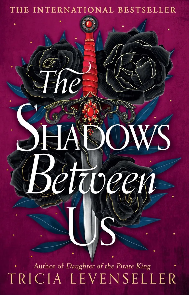 The Shadows Between Us von St. Martin's Press – Buchfoto