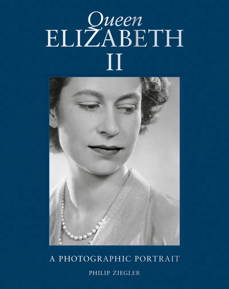 Queen Elizabeth II von Thames & Hudson – Buchfoto