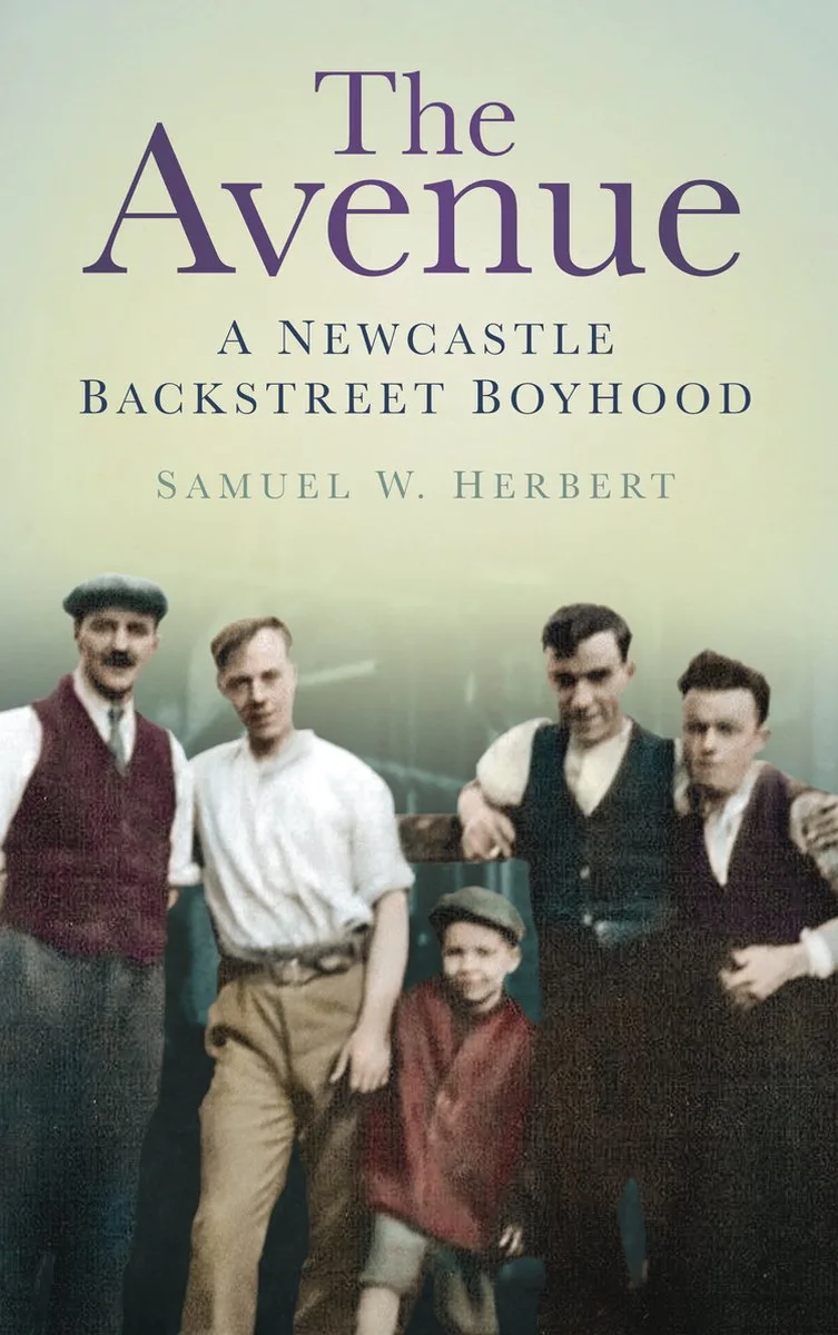 Avenue von The History Press – Buchfoto