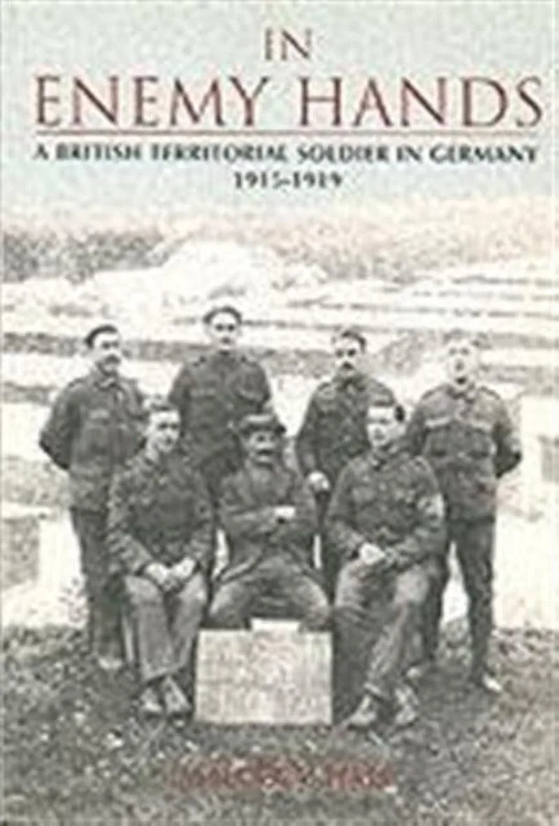 In Enemy Hands von The History Press – Buchfoto