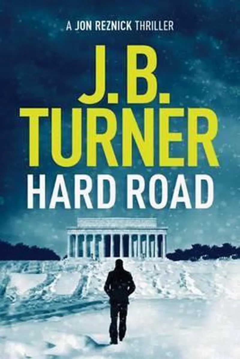 Hard Road von Thomas & Mercer – Buchfoto
