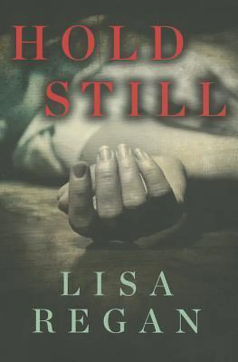 Hold Still fra Thomas & Mercer – billede af bogen