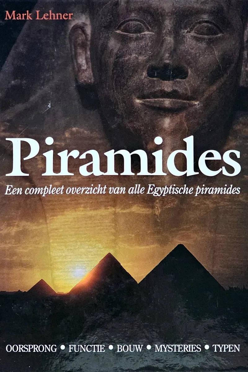 Piramides de VBK – photo du livre