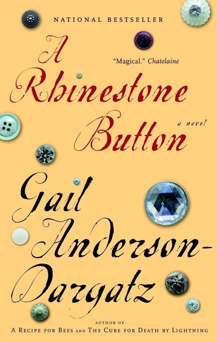 A Rhinestone Button van Vintage – boekfoto