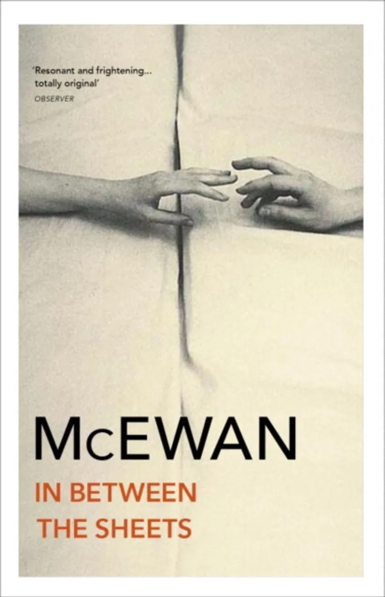 In Between The Sheets de Vintage – photo du livre