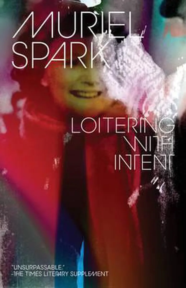 Loitering With Intent von Virago – Buchfoto