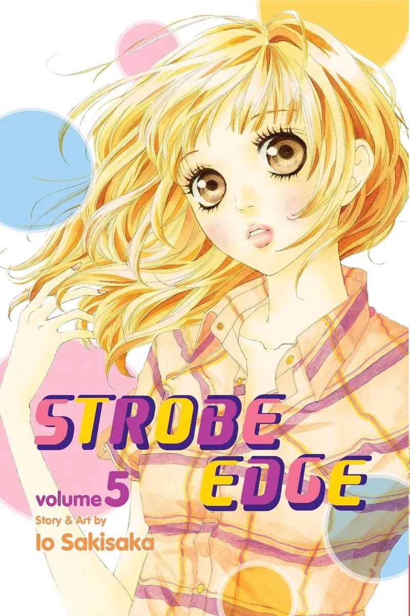 Strobe Edge de Viz Media – photo du livre