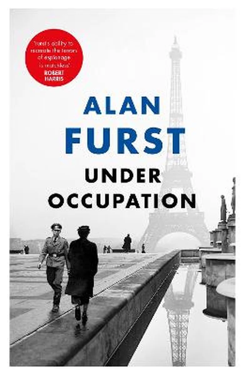 Under Occupation von Weidenfeld & Nicolson – Buchfoto